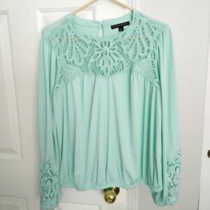 Boston Proper Beautiful Blouse.